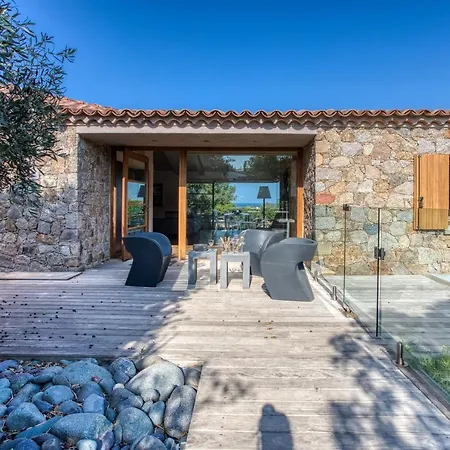 Prázdninový dům D'architecte A Sant'ambroggio Lumio (Corsica)
